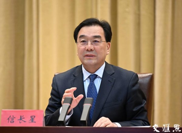 在高质量发展上坚定信心鼓足干劲 共同担当好&ldquo;勇挑大梁&rdquo;的政治责任
